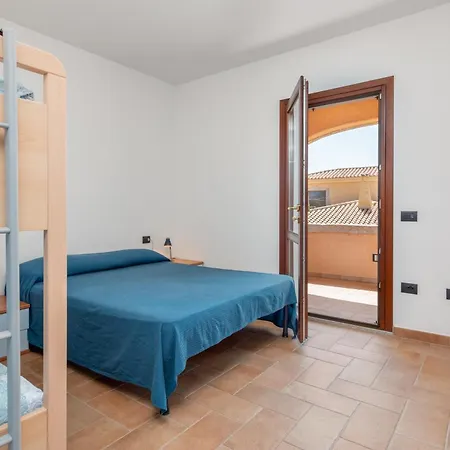 Semesterbostad Confortevole San Teodoro (Sardinia)